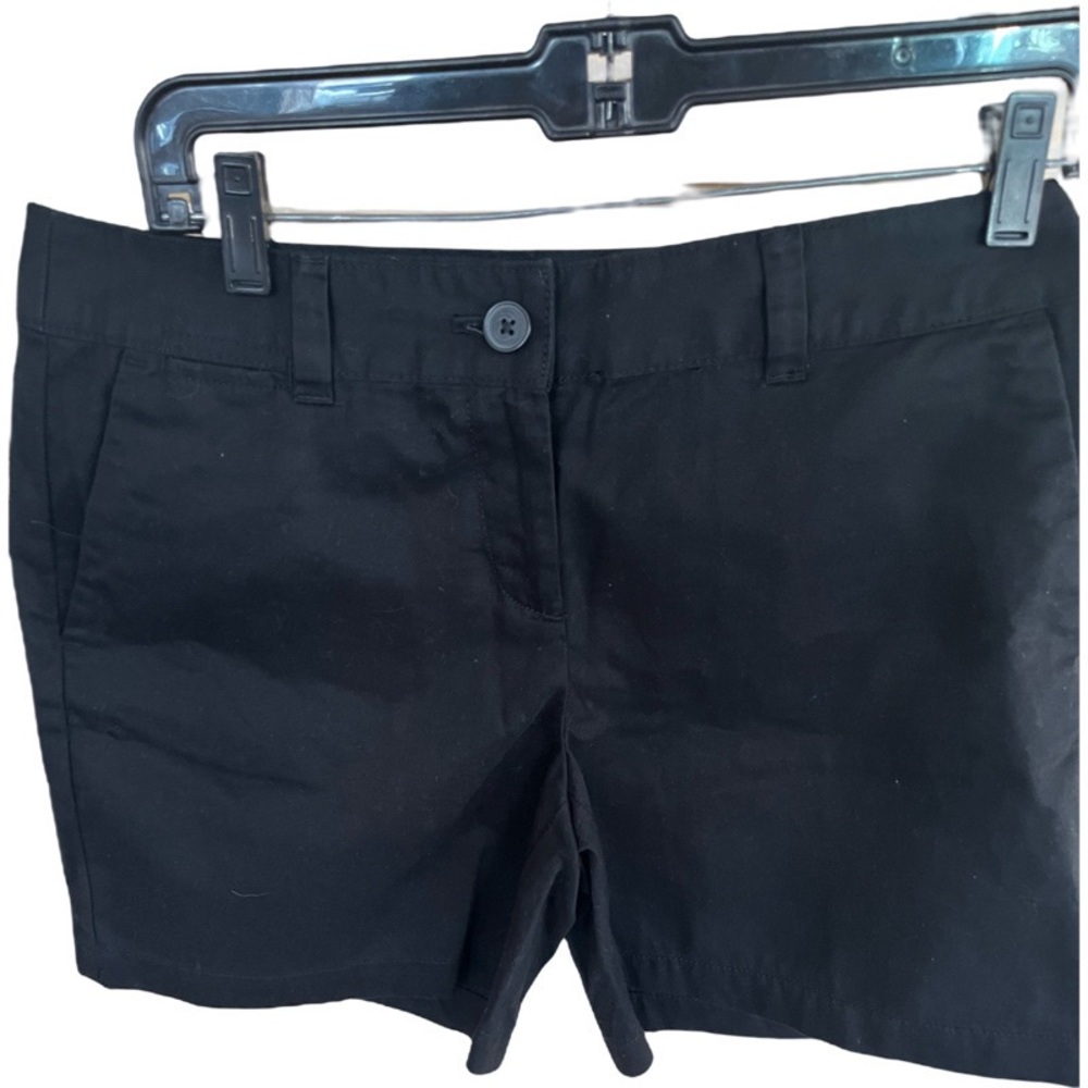 LOFT ORIGINAL SHORTS SIZE 4 NWTS